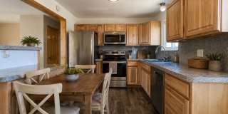 Great House In Fort Collins. Very Close to CSU Gallery 5