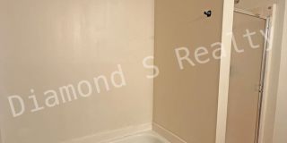 Charming 3 Bedroom in Desirable South Neighborhood! Gallery 10