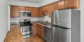 2727 W 43rd St Apt 408 Gallery 3