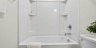 Available Now – 3-Bedroom End-Unit Townhome with 1-Car Garage in Townes at Courtney Creek, Durham Gallery 44