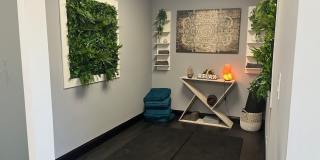 Ivy Hills Place Gallery 58