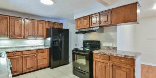 1828 SE LAKE WEIR AVENUE Gallery 18