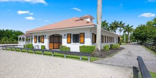 14594 DRAFT HORSE Lane Gallery 2