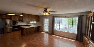 1090 Foxenwood Drive Gallery 5
