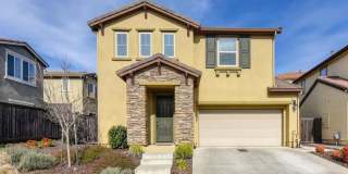 Lovely 3/2.5 in perfect location! Gallery 1