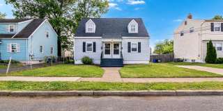 1120 HOWARD Avenue Gallery 1