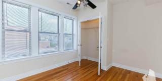 1214 W Waveland Gallery 10