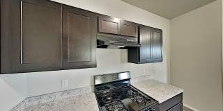 Spacious 3 Bedroom 2 Bath Home in Mustang Schools Gallery 8