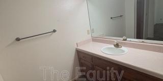 5936 West Oak Avenue Gallery 27