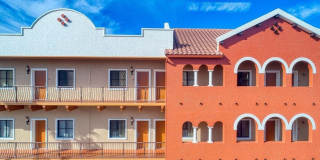 1653 US-1 unit: 211 Gallery 1