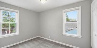 735 E Mithoff Street Gallery 9