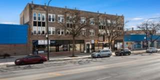 6239 North Western Avenue, Apt 202 Gallery 2