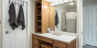 5200 South Lakeshore Drive #128 Gallery 5