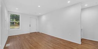 Newly Built 4BR/3BA Two-Level Townhome with Parking - Minutes to Navy Yard & Capitol Hill Gallery 3