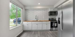 Spacious 3 Bedroom Property with 1 Bath at 5401 Adderley Ave! Gallery 11