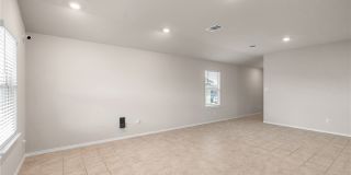 5102 Karen Green Drive Gallery 7