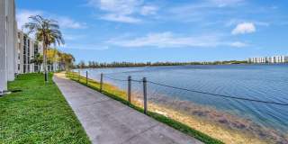 117 Lake Emerald Dr Gallery 38