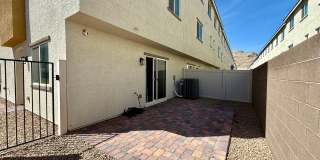 Modern Townhome Near Lone Mountain | Gated & Pool Gallery 32