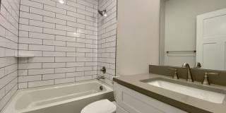 2402 49th Avenue Court Gallery 10