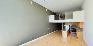 1,600 sqft 2-Level SOMA 1BD+2 Bonus Rooms+ 1.5BA Loft! 2 Car Pkg! Laundry! Balcony! -PROGRESSIVE Gallery 15