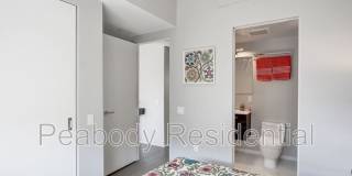 2422 17th St NW Gallery 22