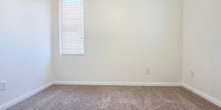 Spacious 4 Bed Home with Loft & 3-Car Garage Gallery 24