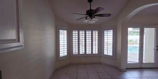 Single Story Home w/Pool in The Lakes! Gallery 20