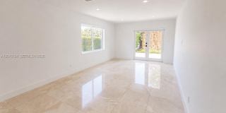 11445 N Bayshore Dr Gallery 22