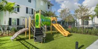 Cortland Delray Station Gallery 23