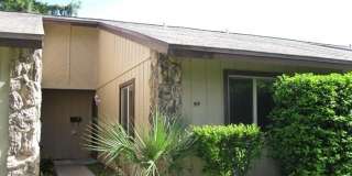 1 Bedroom 1 Bath Just Over The Bridge From The Ocean! Gallery 1