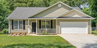 123 Fairfield Drive Gallery 1