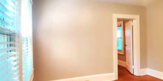 1225 Camp Greene Street Gallery 11