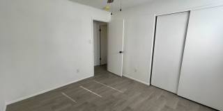4 Bedroom in Mountain View-11348 E 24th Ln Gallery 26