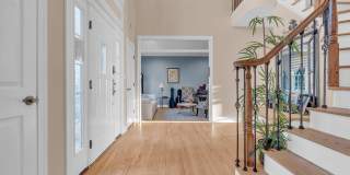 21 Old Queens Court Gallery 4