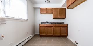 7927 S Ellis Ave Gallery 2