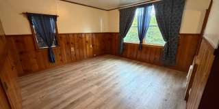 Tucked away 1 bedroom house Gallery 1