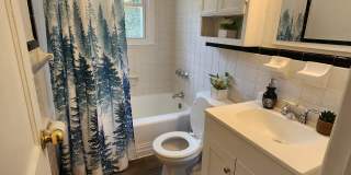 704 N King Charles Rd Gallery 8