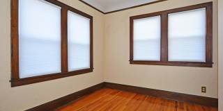 Beautiful 4-Bedroom, 1-Bathroom Home Available Now in NE Minneapolis! Gallery 13