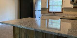 817 Robin Hood Trail Gallery 24