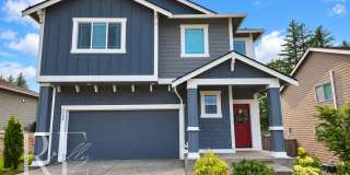 Luxury 4-Bedroom Home with Loft, 10' Ceilings, Gourmet Kitchen & Premium Upgrades Gallery 1