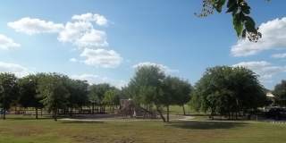 BEAUTIFUL 5 BEDROOM, 3.5 BATHROOM HOME! Gallery 29
