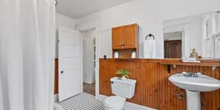 Charming 3 bed, 2 bath + Den rental home in Milwaukie! Charming 3 bed, 2 bath + Den rental home in Milwaukie! Gallery 14