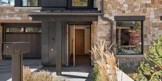 543 Walnut Street unit: B Gallery 22