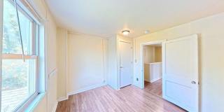 4-Bed Farmhouse Minutes from UVM Campus (30 Chase St) Gallery 27