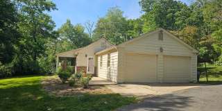 9126 OLD COURTHOUSE Road Gallery 11