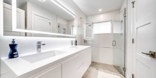 6 Northeast 19th Street Gallery 15