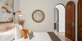 7729 Ivanhoe Avenue Gallery 24