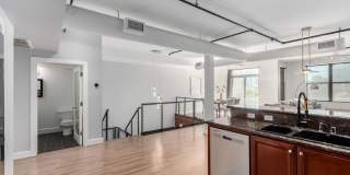 1326 N Central Avenue Gallery 10