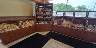102 E CLEMENTS BRIDGE Road Gallery 15