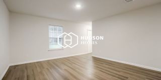 932 Dawson Street Gallery 5